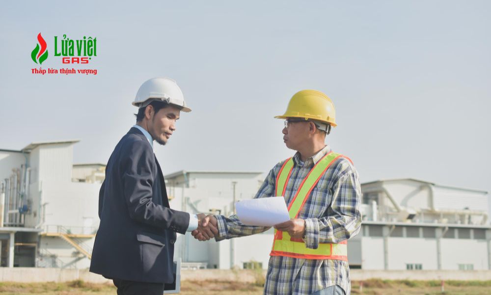 Chi phí kiểm định và pháp lý