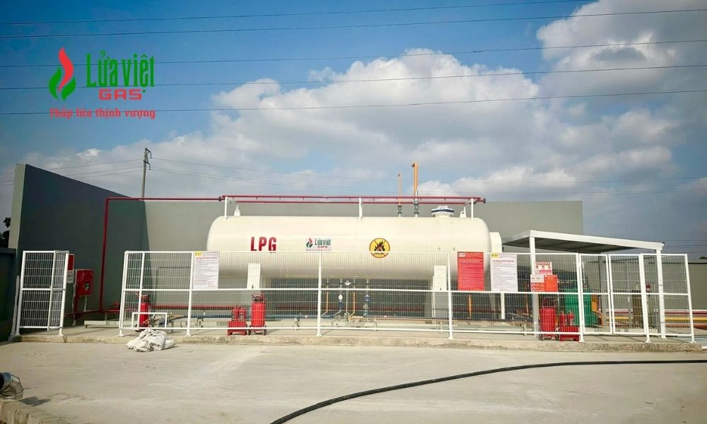 Nhu cầu sử dụng LPG của nhà máy sản xuất đèn chiếu sáng